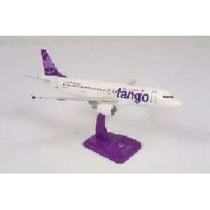   : Hogan Wings Air Canada Tango A320 Model Airplane: Everything Else