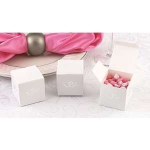   Linked Hearts White Favor Boxes   2x2x2   pack of 25: Everything Else