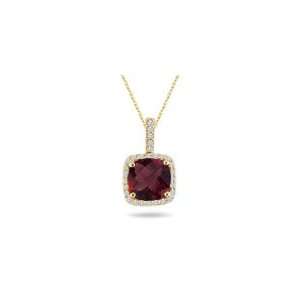  0.27 Cts Diamond & 3.73 Cts Garnet Pendant in 14K Yellow 