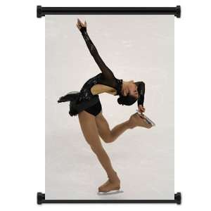  Kim Yu Na Gold Medalist Figure Skater Fabric Wall Scroll 