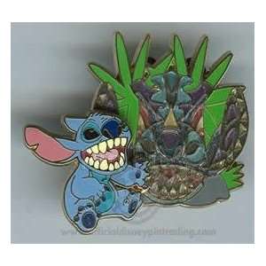   : Disney Pin 41229: Disney Character Masks   Stitch: Everything Else