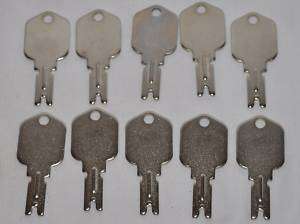 10 Forklift Keys Clark Yale Daewoo Hyster Gradall JLG  