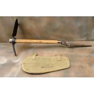   WWII Dated Entrenching Tool Set: Late Model with #4 Spike Bayonet