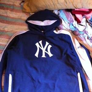 NY Yankees Blue/Grey Sweatshirt L Reebok MLB Genuine  