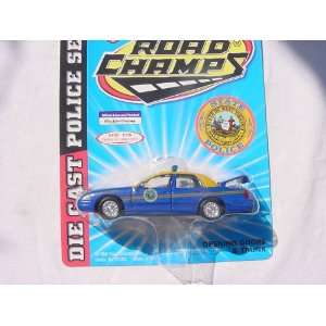   Road Champs 1998 Ford Crown Victoria Police Series Die Cast Car 1:43