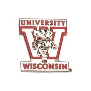    University of Wisconsin College Logo Pin: Sports & Outdoors