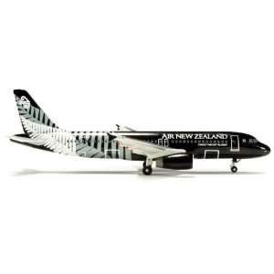  Herpa Wings Air New Zealand A320 Rugby Model Airplane 