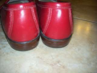 SAS RED LEATHER SLIP ON LOAFER MOCCASINS 8.5 WIDE VERY COMFORTABLE 