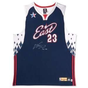  Lebron James Autographed 2007 NBA All Star Jersey: Sports 