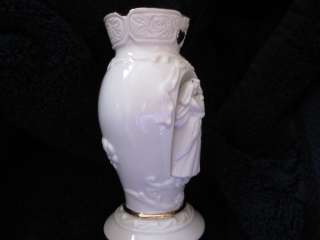 Mikasa Wedding Bells Bride and Groom Vase (new in box) good gift 