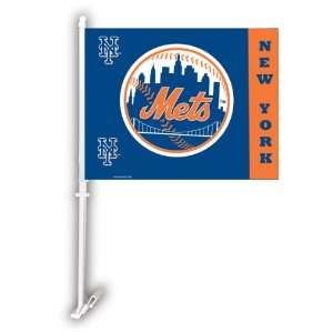  68921   New York Mets Car Flag W/Wall Brackett Sports 