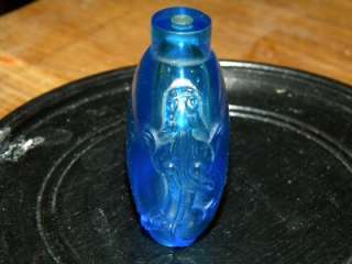 ANTIQUE CHINESE BLUE PEKING GLASS Snuff Bottle WITH DRAGON  