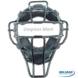 Umpires Mart   DRI GEAR Pro Plus Umpire Mask   Super Lite   15.5oz 