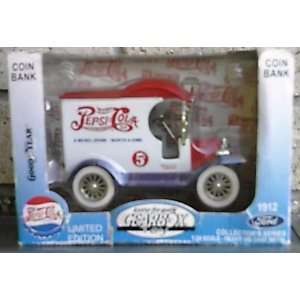    Pepsi Cola Gearbox 1912 Ford Diecast Coin Bank: Toys & Games