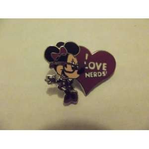   Pin Minnie Mouse I LOVE NERDS Purple Heart WDW LOOK 
