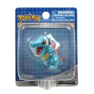  Pokemon Center Figure Collection   Totodile: Toys & Games