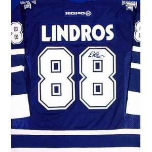  Eric Lindros Autographed Hockey Jersey (Toronto Maple 
