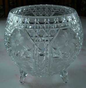 Beautiful Antique Round 3 Footed Cut Crystal Bowl 7  