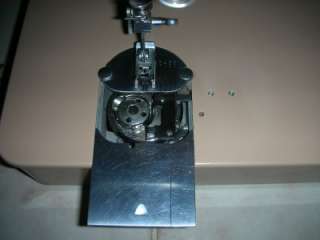 Vtg Singer Slant 0 Matic 401A Heavy Duty Sewing Machine w/Case circa 
