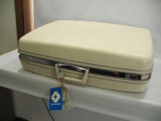 vtg NOS Samsonite Silhouette 26 Pullman Suitcase Dover White Hard Side 