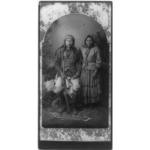   c1884,with wife,holding rifle,Chiricahua Apache Chief