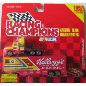  Racing Champs NASCAR CITGO #21 Racing Team Transporter 