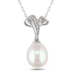  Sterling Silver 0.04 CT TDW Diamond Freshwater White Pearl 