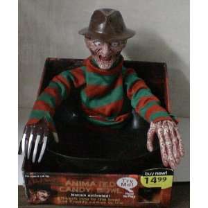   Freddy Krueger Animated Candy Dish:  Kitchen & Dining