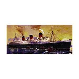   of Germany   1/570 Queen Mary (Plastic Model Ship) Toys & Games