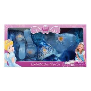  Disney Princess Cinderella Box Dress Up Set Toys & Games