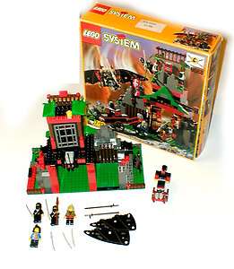 LEGO SYSTEM 6088 NINJA ROBBERS RETREAT toy set with figures, ninjago 
