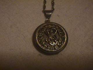 vintage silvertone locket pendant chain necklace  