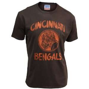 Cincinnati Bengals Mens Retro Vintage T Shirt:  Sports 