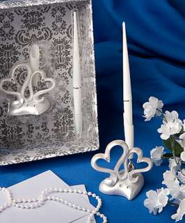 Interlocking hearts design wedding pen set