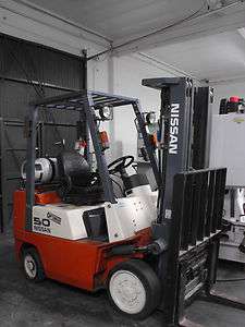 Nissan JC50 Forklift 1999, 3 Stage LP Gas, 5,000 lbs. Lift Cap., Only 