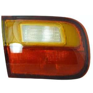 Honda Civic Cpe/Sdn 1992 1995 Tail Lamp Lens & Body Lh (On Luggage Lid 