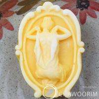 3D Silicone Soap Molds Moulds   Lady in back silhouette  