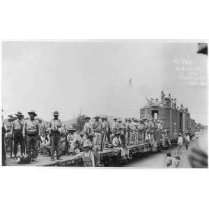  Mexican revolution,Troop train with Mexican soldiers: Home 