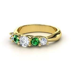   , Round Diamond 14K Yellow Gold Ring with Emerald & Diamond Jewelry