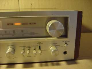 VINTAGE PIONEER STEREO RECEIVER MODEL SX 750. WORKS GREAT AND IN GOOD 