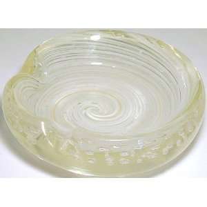  gl401   Bubbled swirl pattern art glass ashtray 