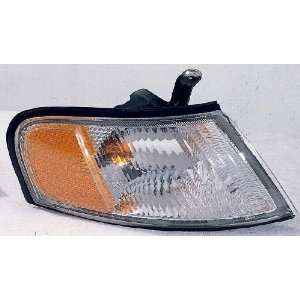  NISSAN ALTIMA 98 99 CORNER SIGNAL LIGHT RIGHT: Automotive
