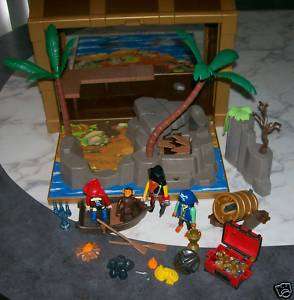PLAYMOBIL PIRATE PLAYSET FULLY LOADED EXCELLENT  