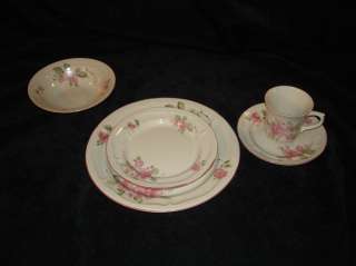 Gibson China 8 full table settings 40 dishes Roseland pattern quality 