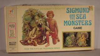 1975 Sigmund Sea Monster Board Game MIB TV toy Krofft  
