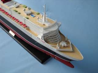 Queen Mary 2 Limited 40 w/LED LIGHTS Model Boat  